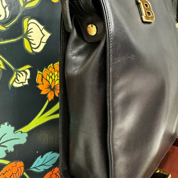 Bally Vintage Italian Calfskin Tote with Gold B Hardware – Made in Italy 86–90 - Picture 7 of 12